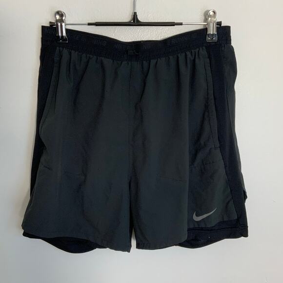 Nike Men's shorts‎ size medium - Picture 1 of 5